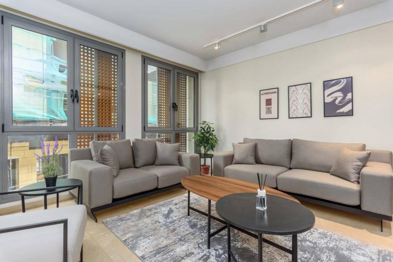Symphony 1 Bedroom In Solidere Apartment *