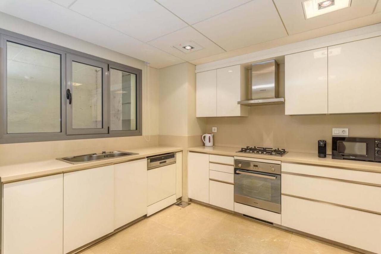 Symphony 1 Bedroom In Solidere Beirut