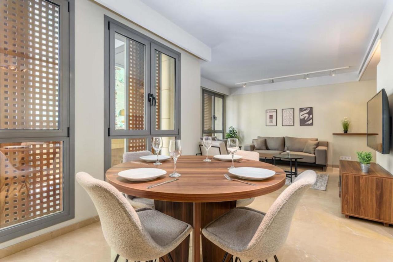 Symphony 1 Bedroom In Solidere * Beirut