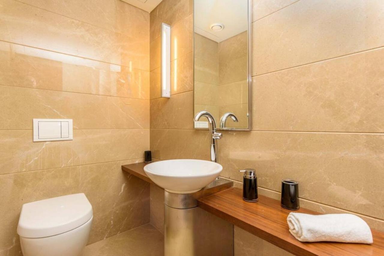 Apartment Symphony 1 Bedroom In Solidere